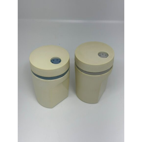 VTG 80s Tupperware Modular Salt & Pepper Shakers Beige Lids Retro Kitchen Set 4" - Picture 2 of 6